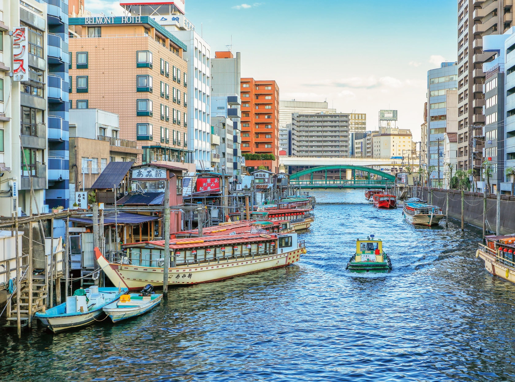 蒲田駅前