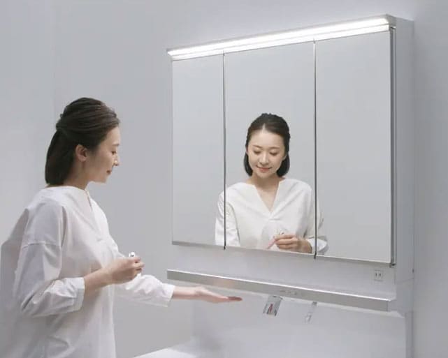 タッチレスワイドLED照明