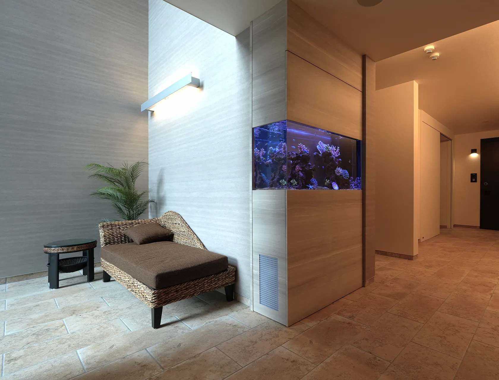 ラウンジ・エントランスホール