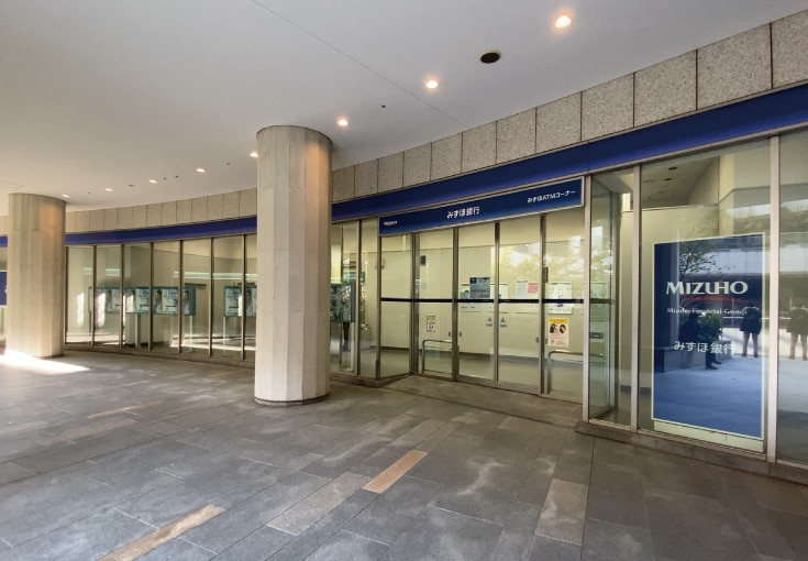 みずほ銀行ATM（初台出張所）