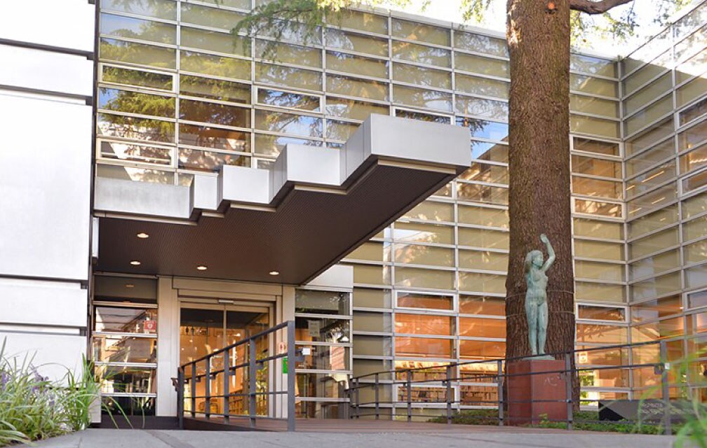 杉並区立中央図書館