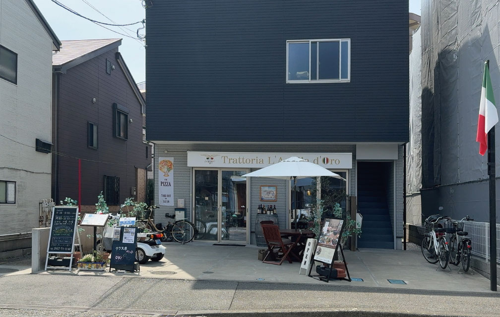 トラットリア ラクイラドォーロ