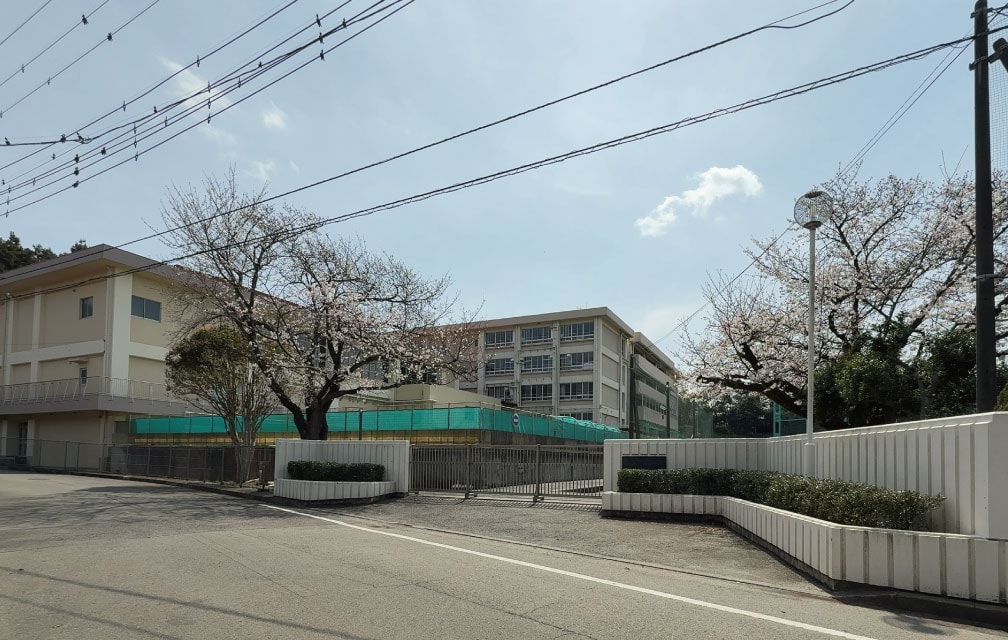 市立赤羽根中学校