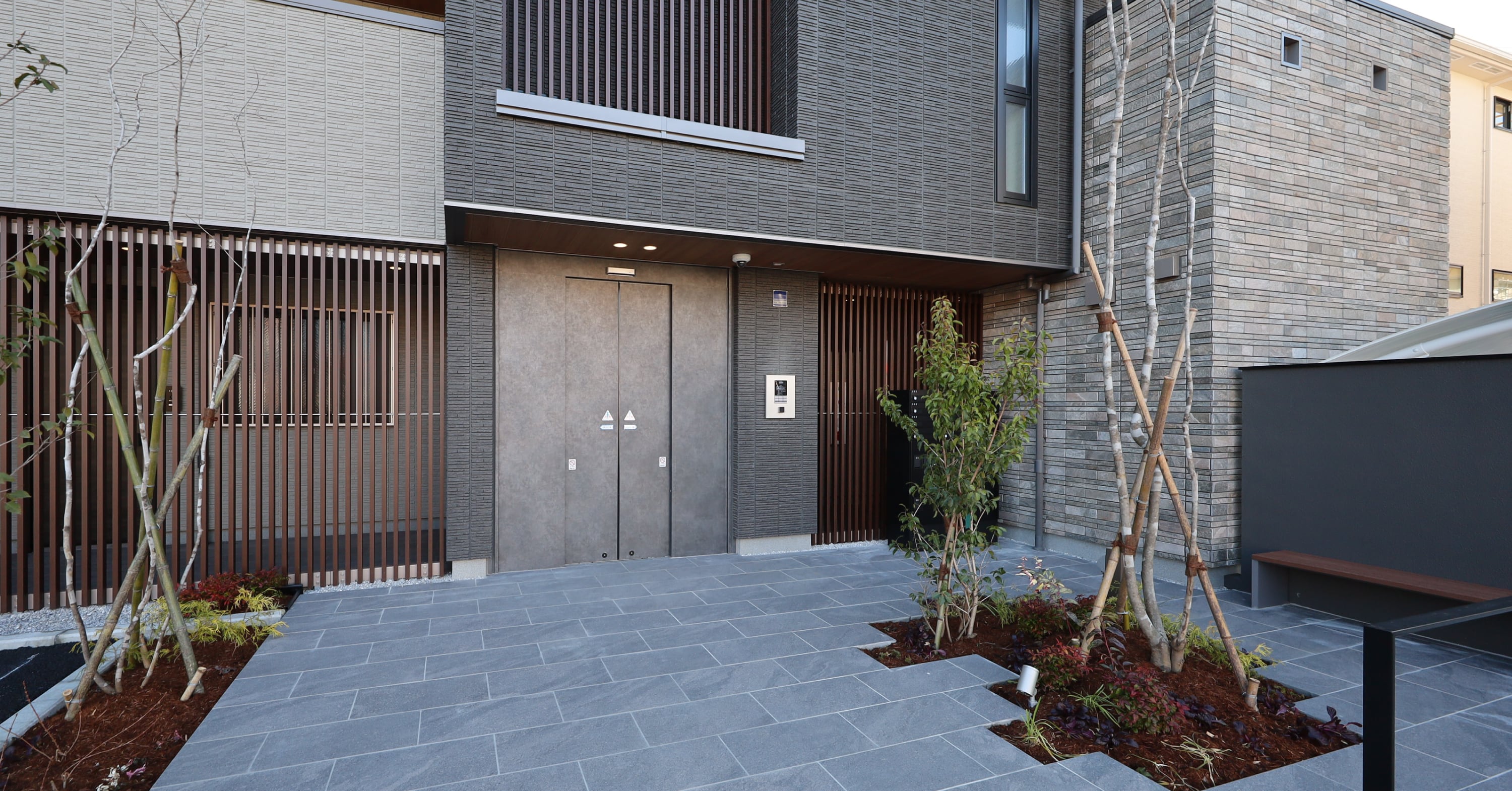 新宿上空より物件方面の空撮